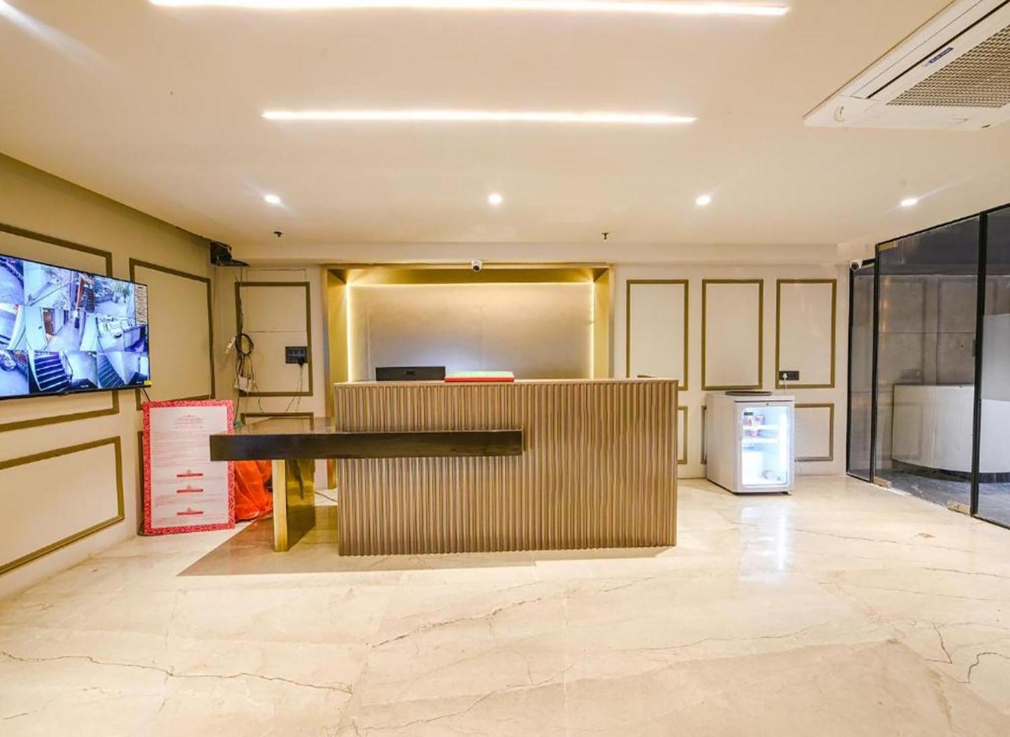 Hotel Cullinan By Qotel Janakpuri Delhi  Buitenkant foto