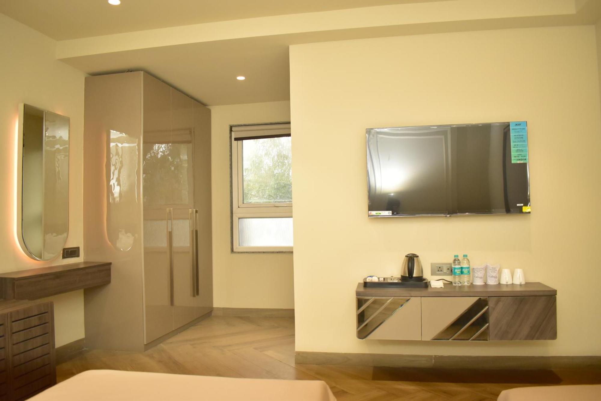 Hotel Cullinan By Qotel Janakpuri Delhi  Buitenkant foto