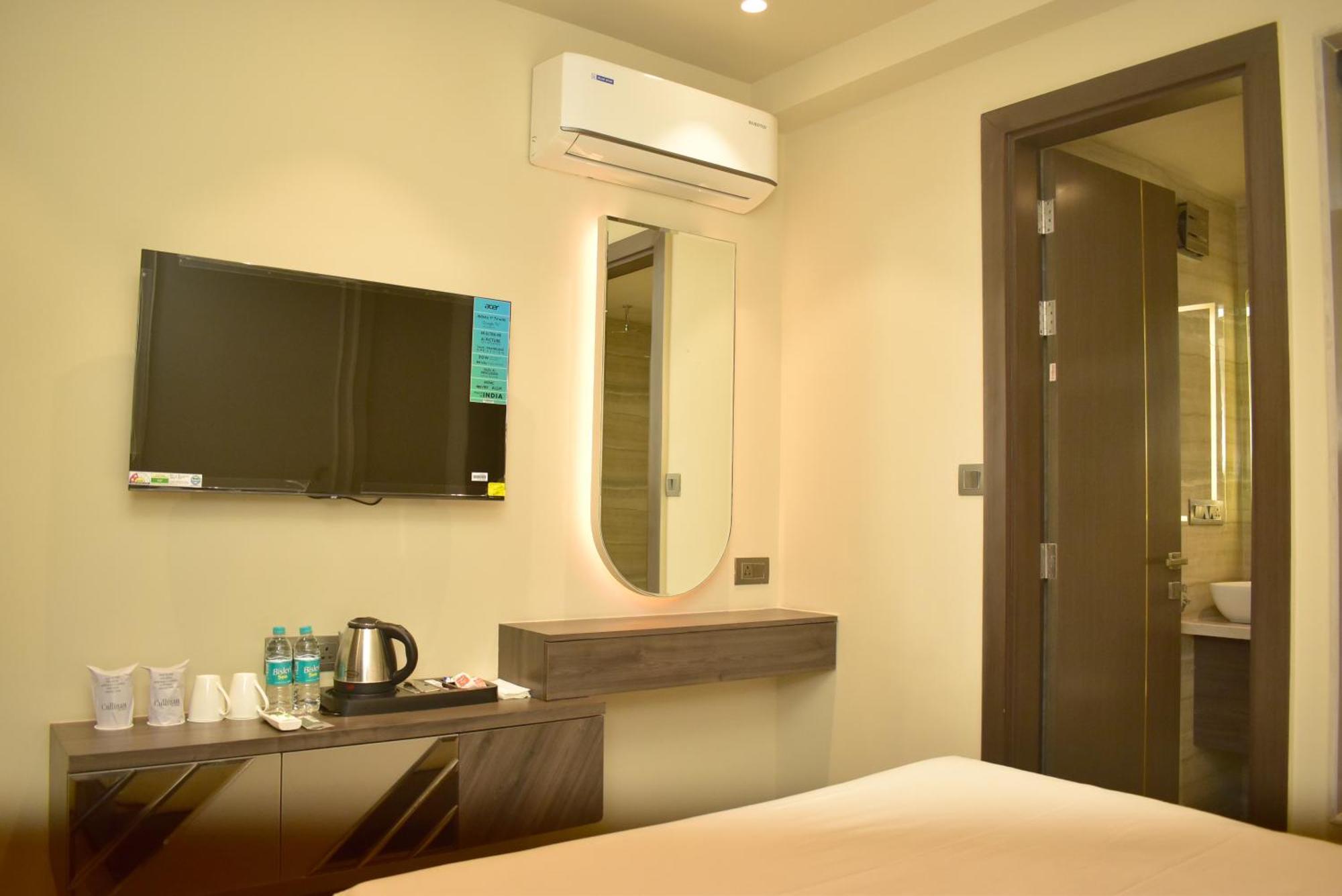 Hotel Cullinan By Qotel Janakpuri Delhi  Buitenkant foto