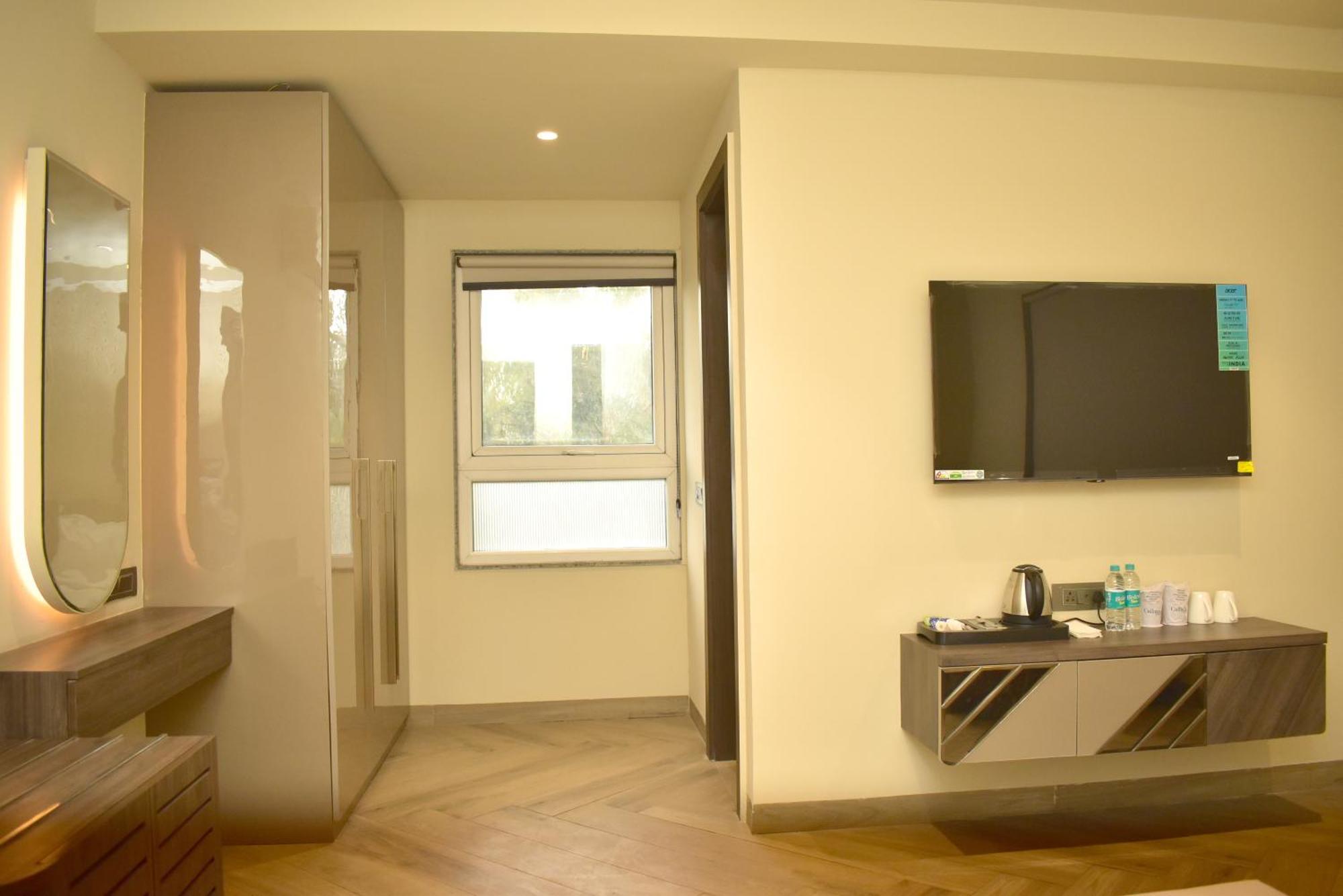 Hotel Cullinan By Qotel Janakpuri Delhi  Buitenkant foto